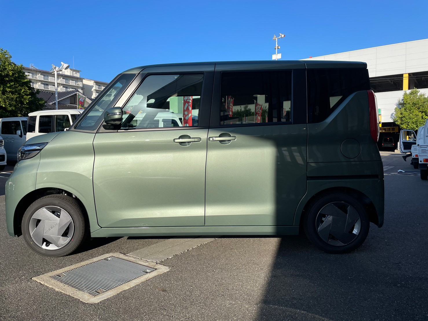 日産 ルークス X